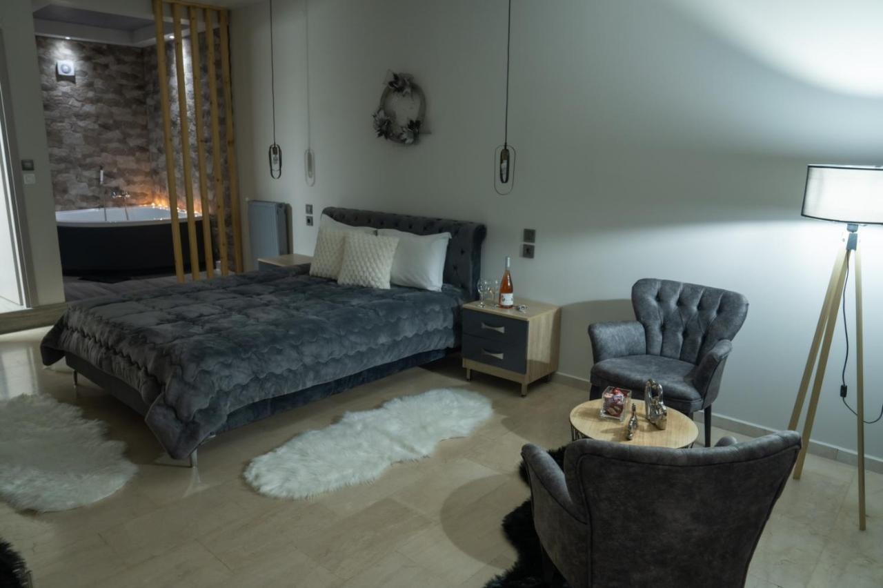Guesthouse Aelia Káto Loutrákion Buitenkant foto